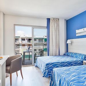 Habitación con Cama King